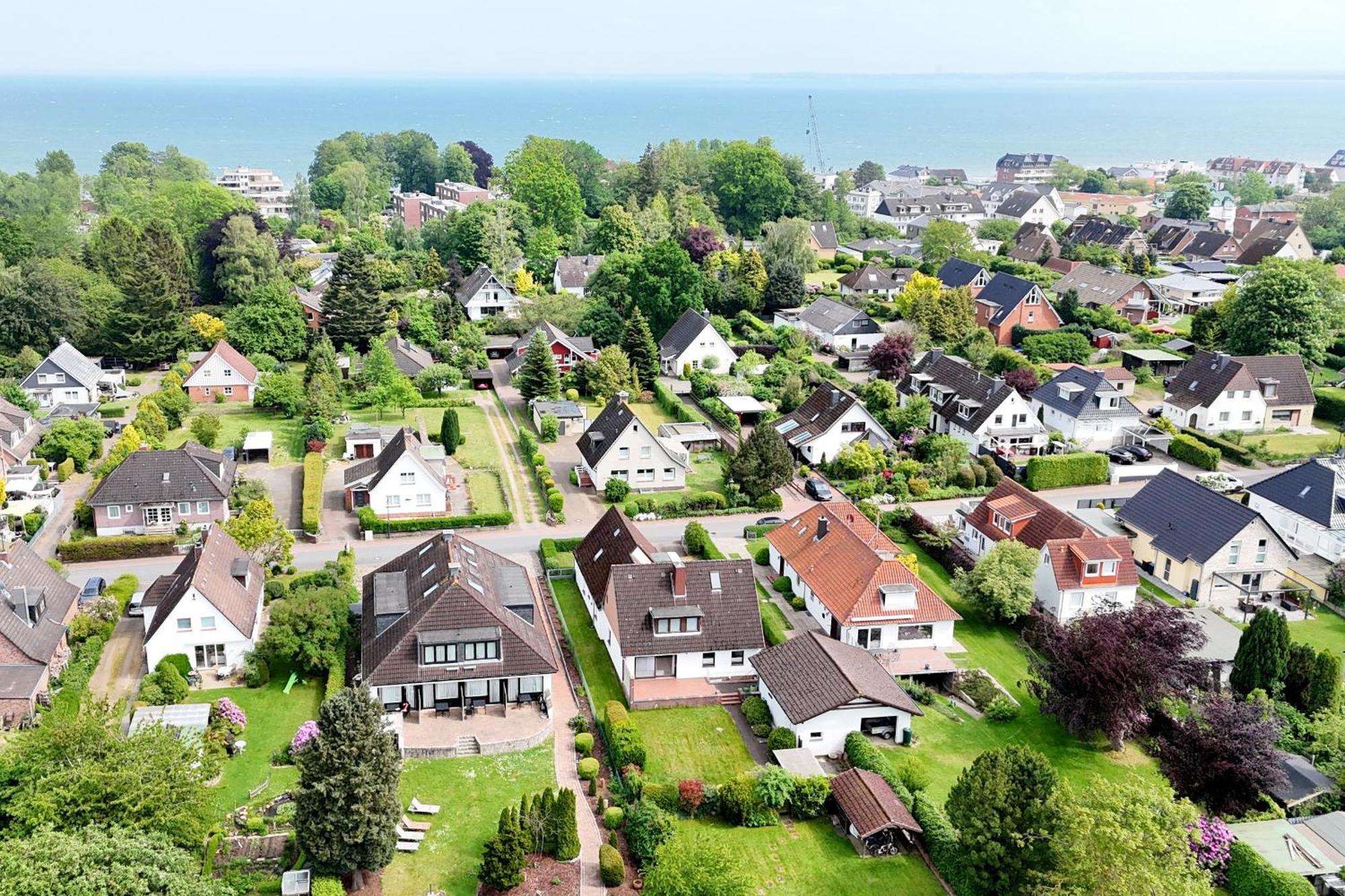 Moderne 1 Zimmer Ferienwohnung Mit Sonnenterrasse Und Parkplatz, In Ruhiger Lage, Nur Wenige Gehminuten Zum Ostsee Sandstrand Scharbeutz Kültér fotó